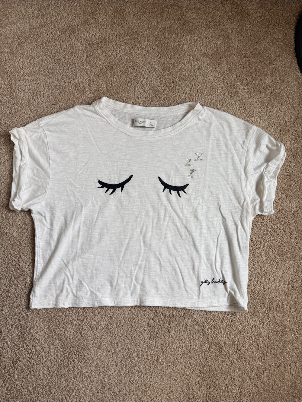 Gilly Hicks White Cropped Tee with Sleepy Eye Graphic.
